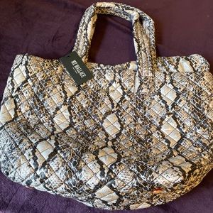 Beautiful Designer purse!! MZ Wallace